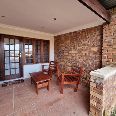 Valley View Dullstroom - Check In At The Highlander Hotel Luaran gambar