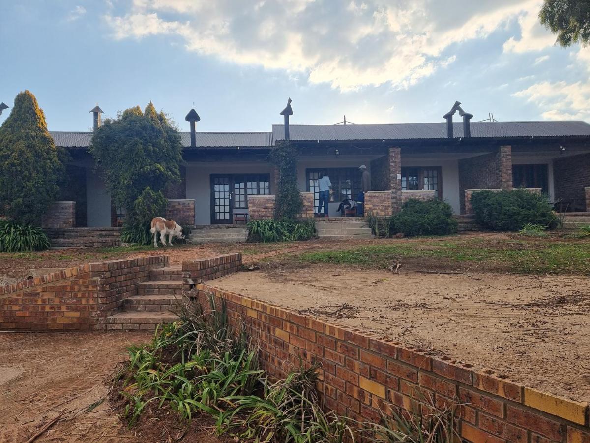 Valley View Dullstroom - Check In At The Highlander Hotel Luaran gambar
